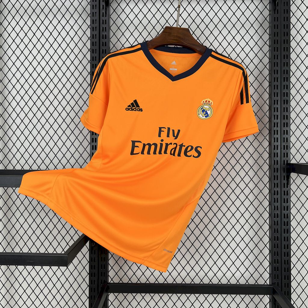 Retro Real Madrid 2013/14 Third Jersey