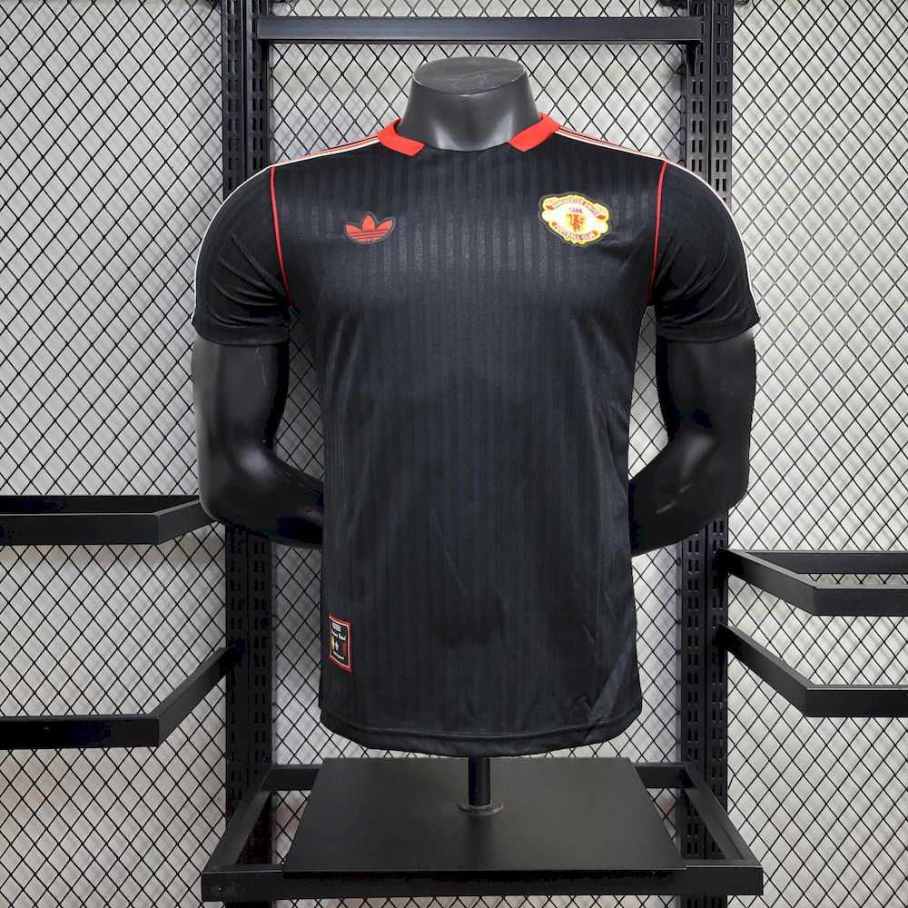 Mens Manchester United 2025/26 Black Terrace Icons Jersey Player Version